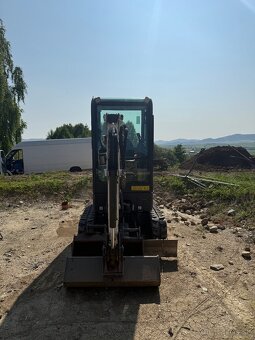 Minibager bobcat e17 - 5