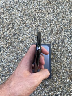 iPhone 11 pro 256Gb - baterie 100% - 5