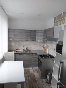 Prenajom 2 izbový byt s balkónom - 5