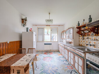 IBA U NÁS ÚTULNÝ STARŠÍ RODINNÝ DOM, TRNAVA ČASŤ KOPÁNKA - 5