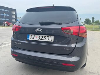 KIA CEED SW 1,6 CRDI / AUTOMAT - 5