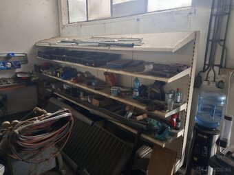 Zvaracsky stol a regal - 5