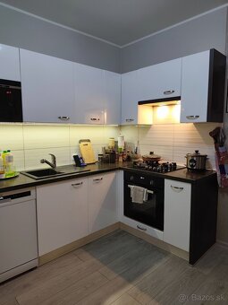 Predám 5 izbový Rodinný dom 205 m2, obec Bučany - 5