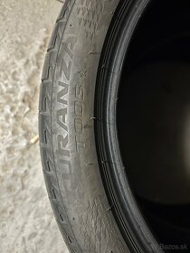 Letné pneu 245/40R19 - 5
