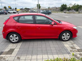 Predám HYUNDAI i30 - 5
