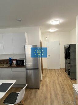 Prenájom nového 1 izb. bytu v KE - Zbrojničná ul., 34 m2, za - 5