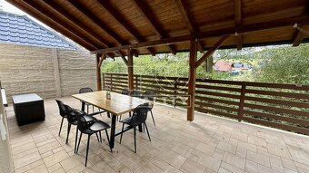 Na predaj novopostavená priestranná chata, Valča - 5