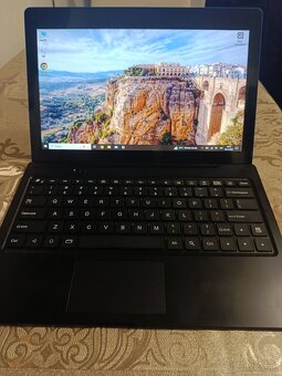 2v1 dotykový tablet/notebook Netbook s Windows 10 - 5