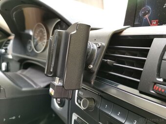 Brodit ProClip montážna konzola + nabíjačka - 5