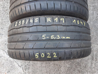 255/45 R19  -letné - 5