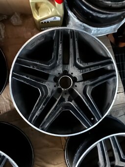 Mercedes Benz GL/ML/GLS/GL 10x21 - 5