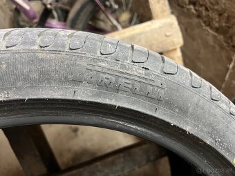 Letné gumy 235/40 R19 96W - 5