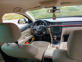 Auto škoda Superb 2  2.0 tdi 125kw 2010 - 5