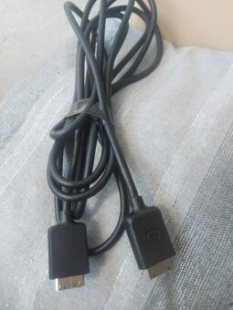 Kúpim 2 káble pre Samsung One Connect Mini Box BN96-35817B. - 5