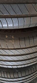Predám 4ks pekné letné 225/45r17-94V Michelin - 5