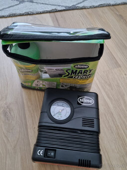 Autokompresor 12V + opravná sada - 5