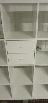 POLICOVY DIEL, KNIZNICIA IKEa - 5