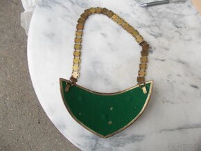 ŠTÍT NA KRK NSDAP - 5