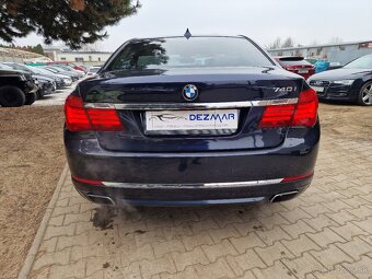 BMW 740i 320k A/T8 (benzín) - 5