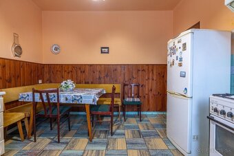 Na predaj 5 izb. rod .dom s malým pozemkom v obci Dolný Štál - 5