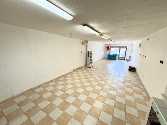 NA PREDJ RODINNÝ DOM-PODNIKATEĽSKÝ PRIESTOR, POZEMOK 826M2, - 5