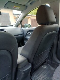 Kia Rio 1.4 benzin - 5