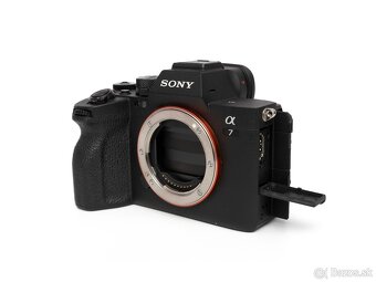 Sony A7IV (telo) - 5