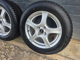 Zánovná Zimná Sada Renault Captur 205/60 R16 - 5