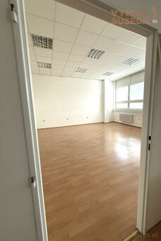 VYMEŇ SUSEDA - PRENÁJOM ADMINISTRATÍVNYCH / KANCELÁRSKYCH P - 5