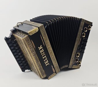 Heligonka Jelinek , Heligónky na mieru pre každého - 5