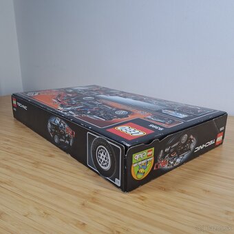 LEGO Technic 9395 Pick-Up Tow Truck - 5