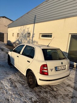 Skoda fabia 1.4mpi - 5