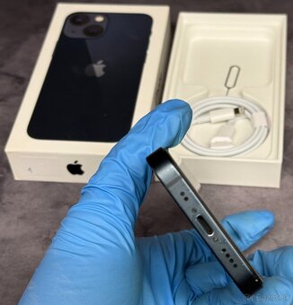 Apple iPhone 13 Mini 128 GB Midnight / nová Apple batéria - 5
