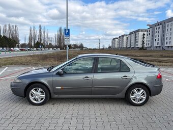 Renault Laguna II 2.2 dCi 110kW - 5