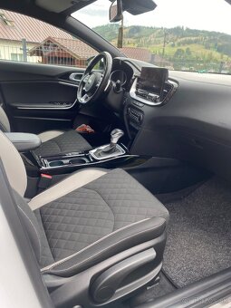 Kia proceed gt - 5