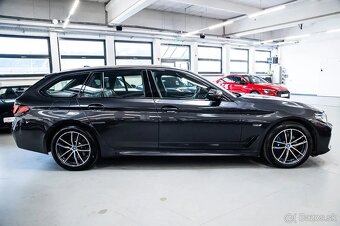 BMW 530 e - 5
