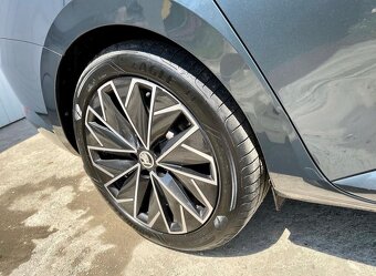 Škoda Superb 2.0 TDI, 2018, Automat - 5