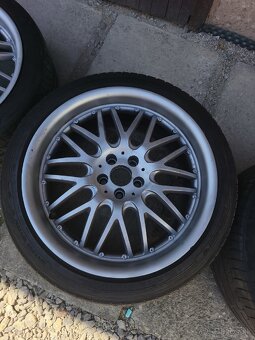 225/40 R18 5x100 - 5