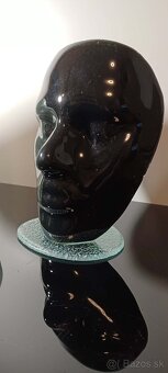 Zaujímavá sklenená plastika tvár - 5