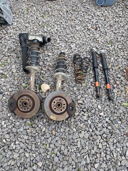 Predám na škoda octavia1 nahradne diely - 5