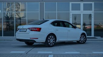 Škoda Superb 2.0 TDI Ambition M6 0950532897 - 5