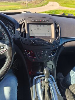 Opel Insignia 2.0 - 5