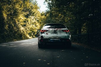 Mazda 3 - 5