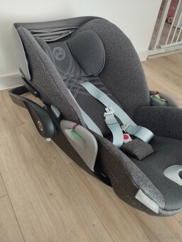 Vajíčko Cybex Cloud T+ spolu so základňou Cybex Base T - 5