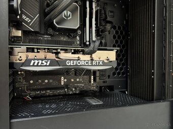 i7 13700KF\32GB\RTX 4070Ti\SSD\850W Zdroj - 5
