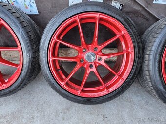 O.z. racing leggera 5x114,3 225/40R18 - 5
