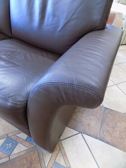 Značková kožená pohovka - 5