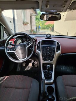 Predám opel astra j - 5