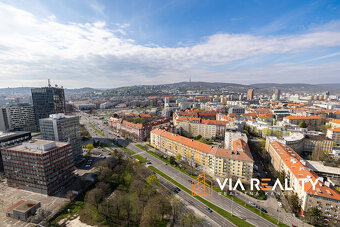 2-izbový byt v Danubius One, najvyššie poschodie, parking, p - 5