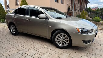 Mitsubishi Lancer - 5